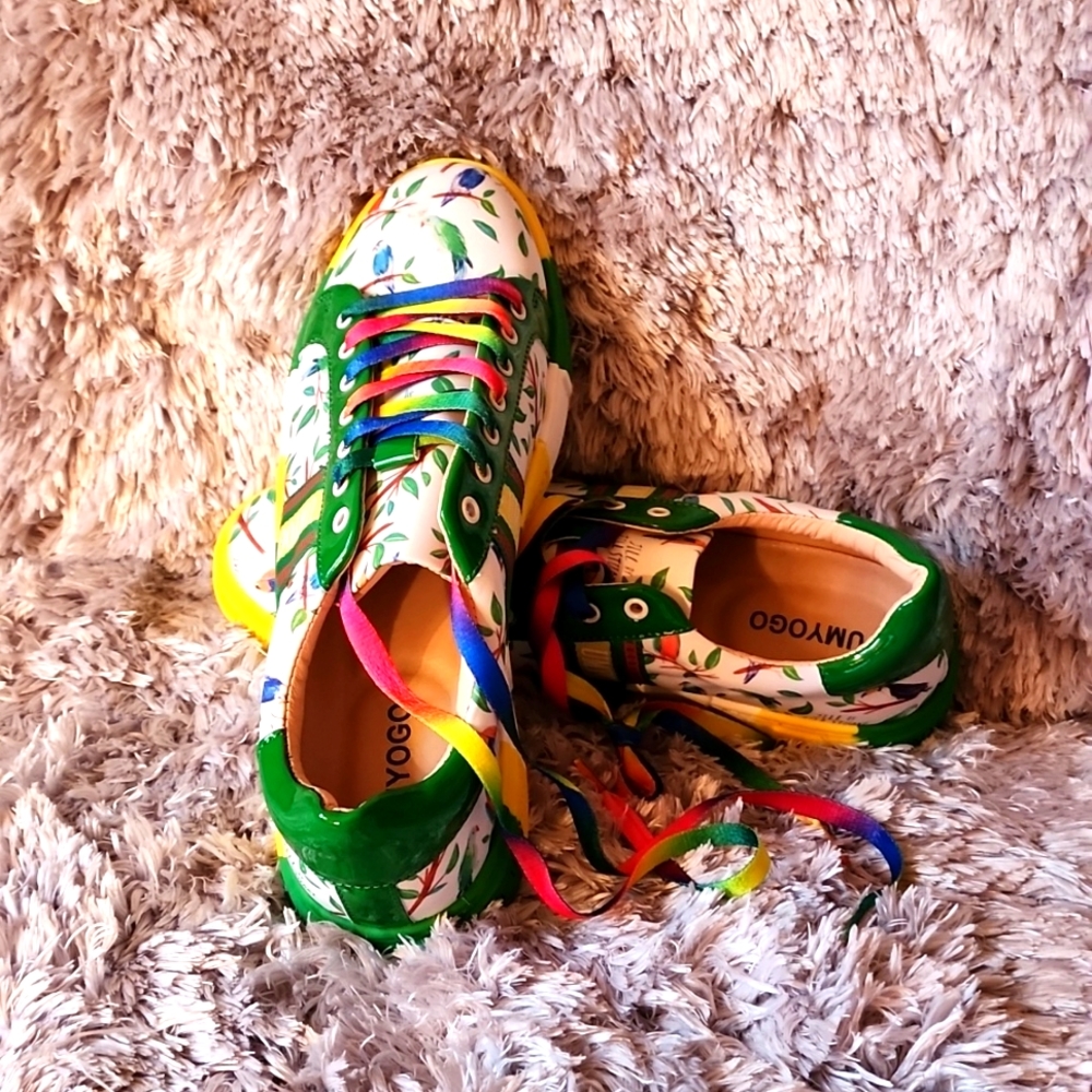 Sneakers
